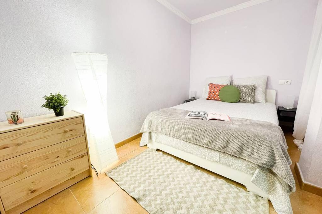Coqueto Y Amplio Apartamento A 15 Min De La Playa Alicante Extérieur photo
