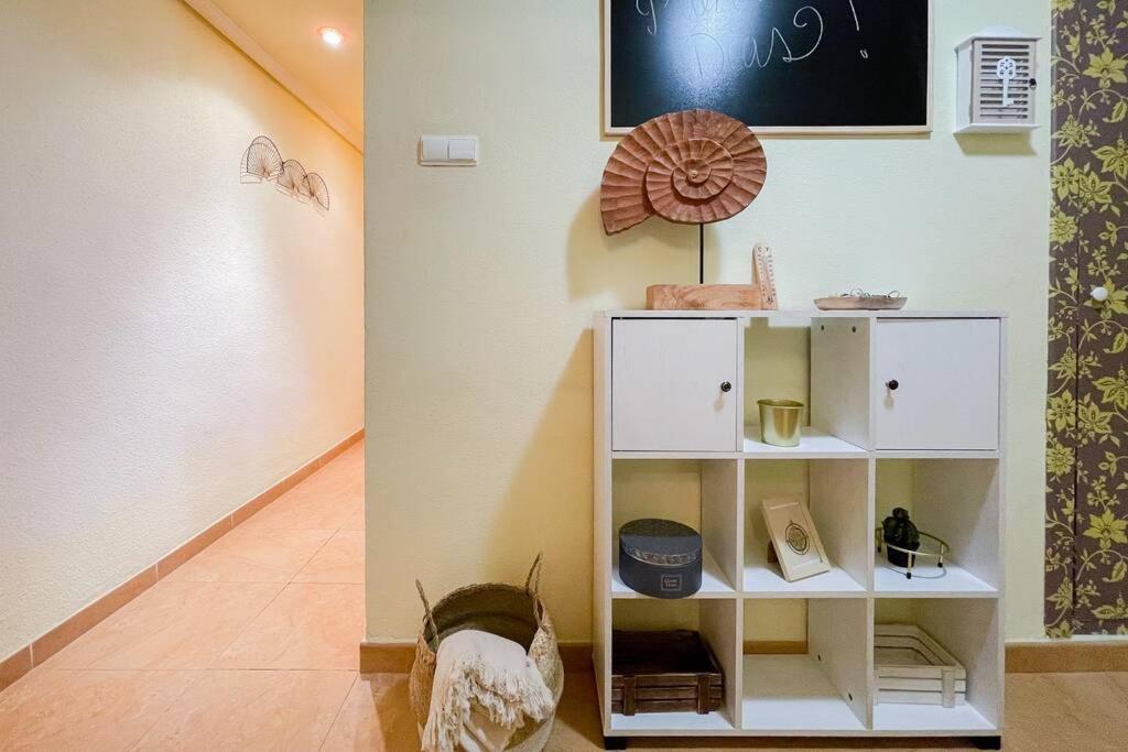 Coqueto Y Amplio Apartamento A 15 Min De La Playa Alicante Extérieur photo